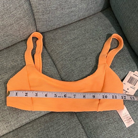 NWT L*SPACE Jess Bikini Top in Peach - Picture 8 of 9